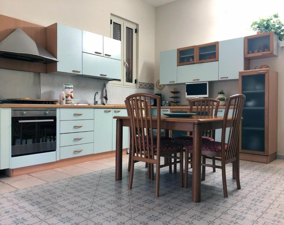 da Annamaré Villa Montalbano  Bagian luar foto